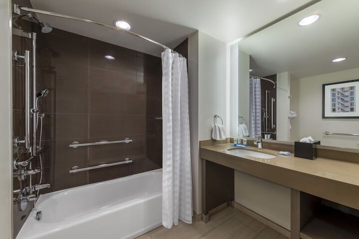 Room 25 of 45
