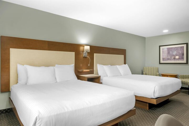 Best Western Plus Woodstock Hotel & Conference Centre