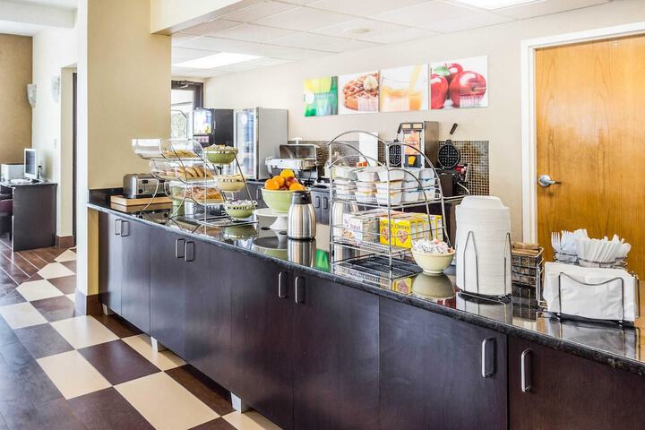 Breakfast/Coffee Service 60 of 61