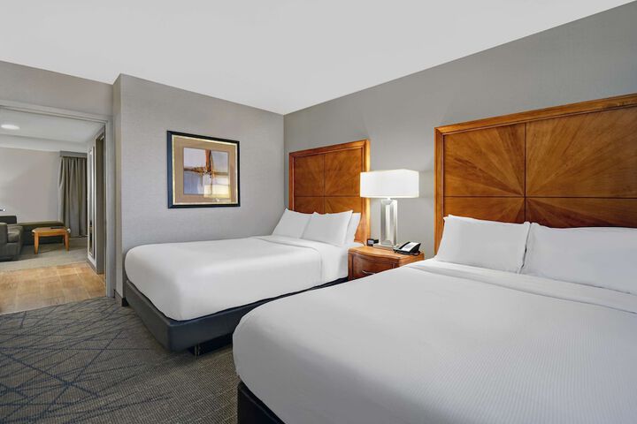 Embassy Suites by Hilton Detroit Livonia Novi