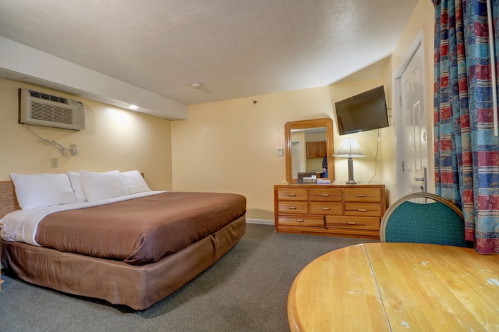 Room 17 of 20