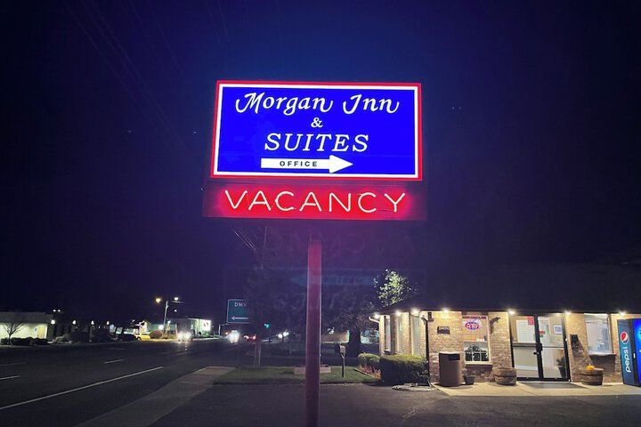 Hotel 1 of 87
