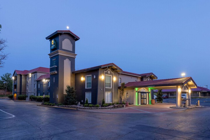 Hotel 3 of 47