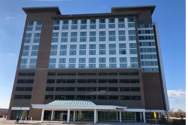 Hotel 3 of 101