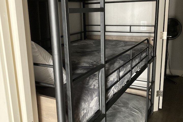 Room 48 of 53