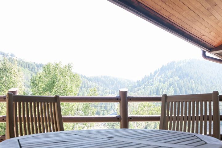 Stein Eriksen Lodge