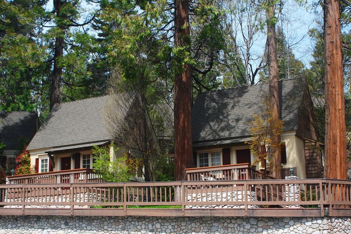 Saddleback Inn
