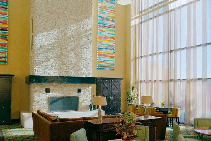 Hotel Interior 9 of 39