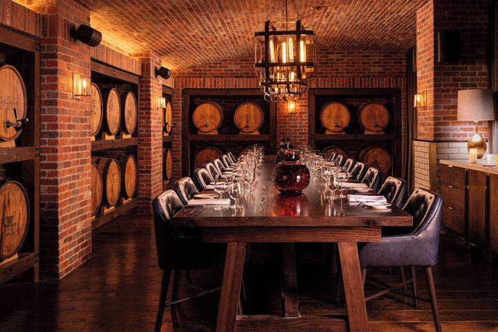 Hotel Distil Autograph Collection