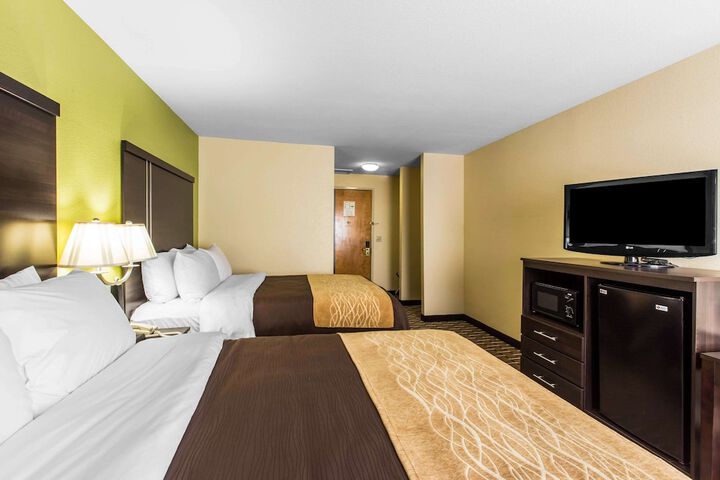 Room 18 of 32