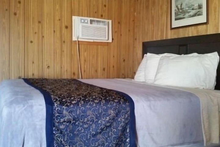 Blue Mountain Motel
