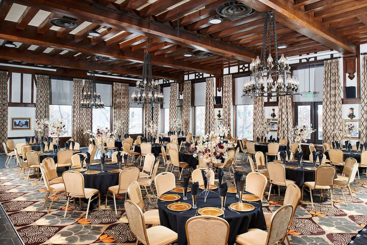 Hotel Alex Johnson Rapid City Curio Collection by Hilton