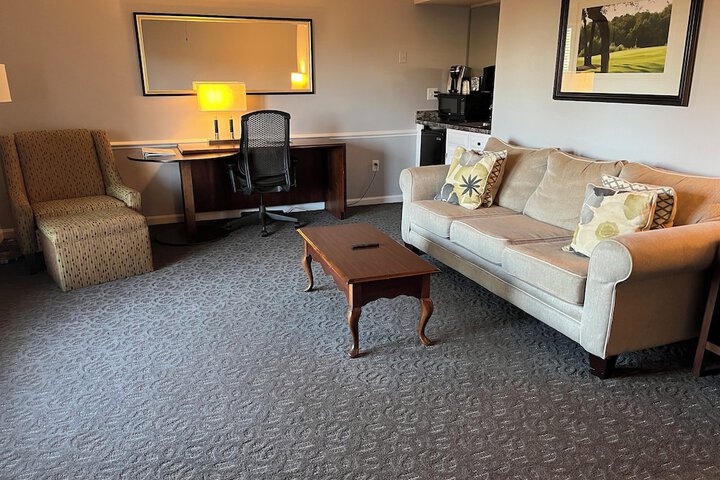 Room 10 of 22