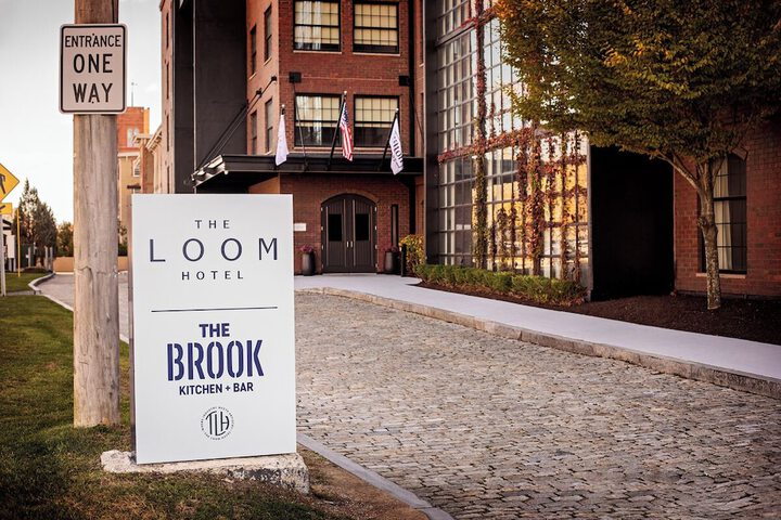The Loom Hotel Tapestry Collection by Hilton