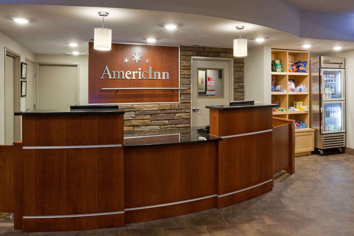 AmericInn by Wyndham Hartford SD