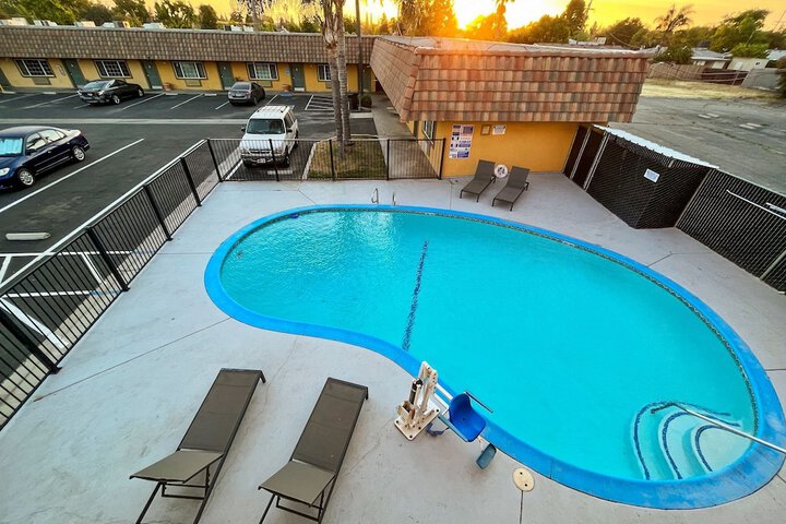 Pool 3 of 30