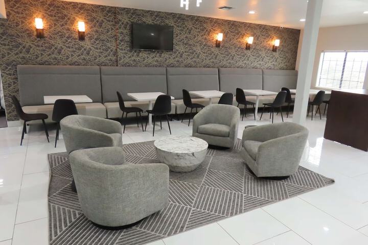 Hotel Interior 5 of 33