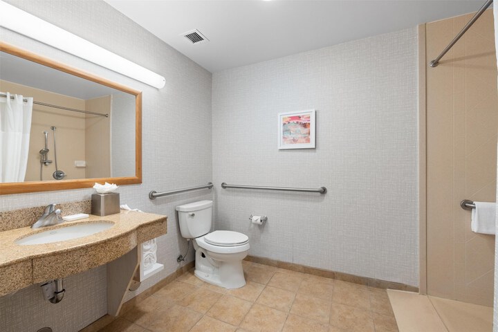 Hampton Inn & Suites Madera