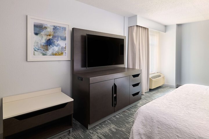 Room 41 of 65