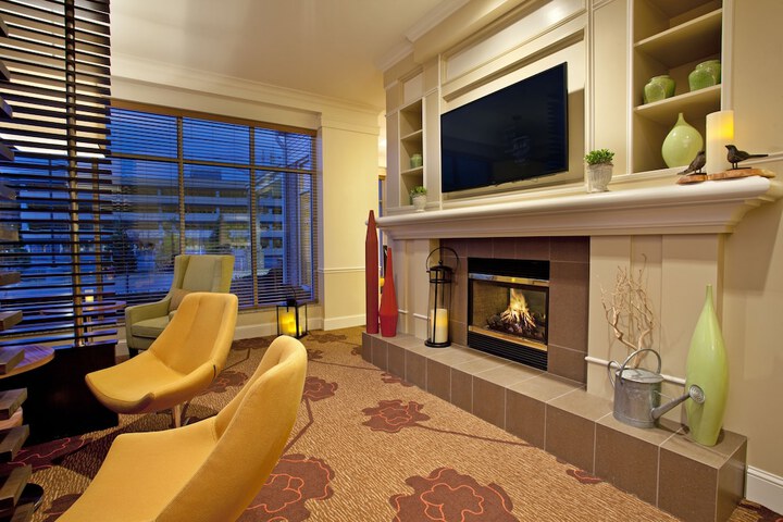 Hotel Interior 9 of 39