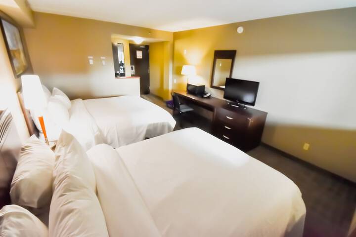 Room 9 of 48