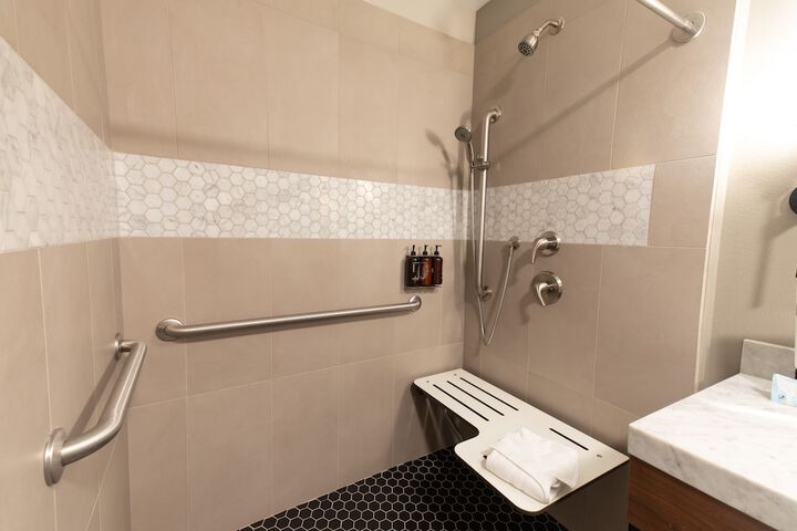 Oxford Suites Paso Robles