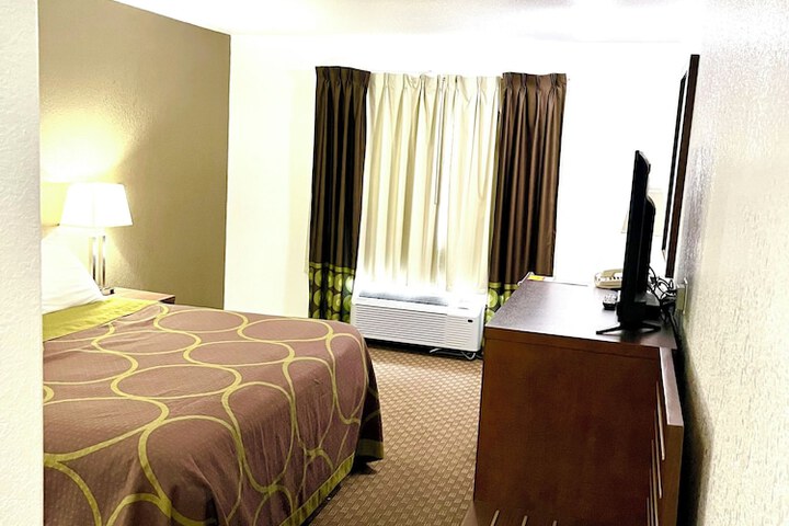 Room 26 of 57
