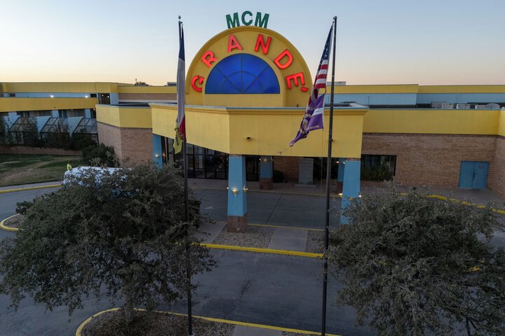 MCM Grande Hotel FunDome Odessa