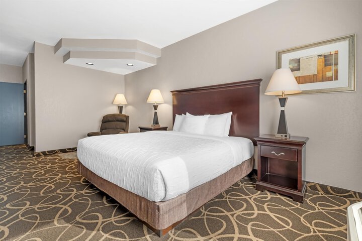 Best Western Plus Eau Claire Conference Center