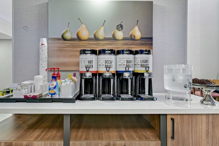 Hampton Inn Houston-Pearland