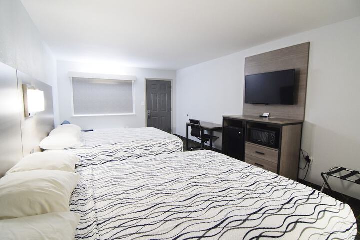 Room 17 of 21