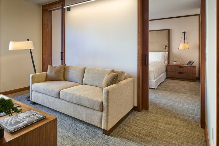 Room 8 of 24