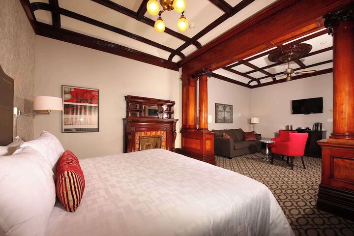 Idlewyld Inn & Spa