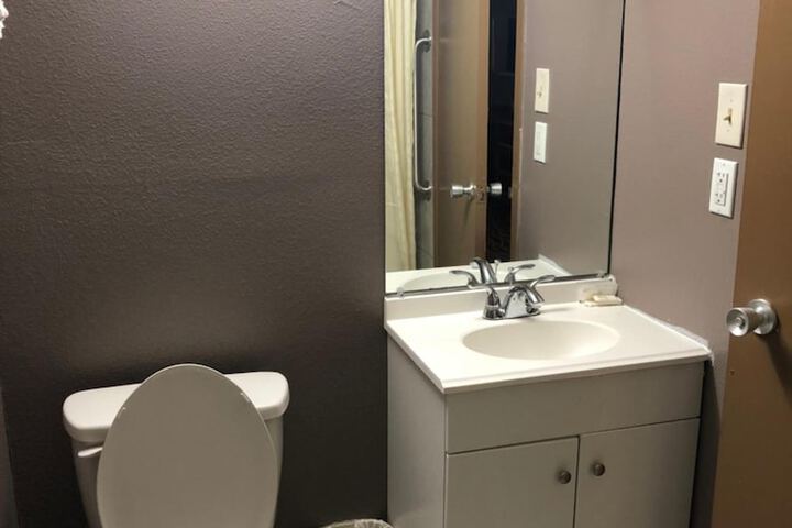 Room 19 of 40