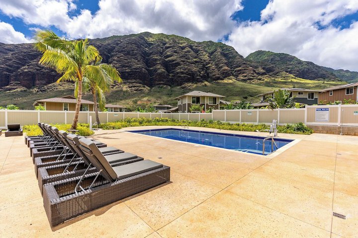 Leale'a by Avantstay Ocean + Mountain Views!