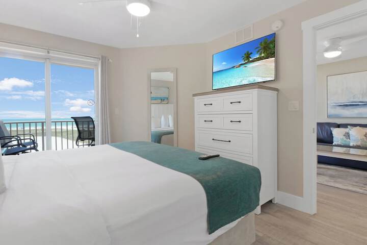 Surf Beach Treasure Island Resort