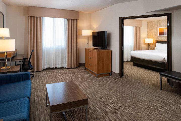 Room 12 of 35