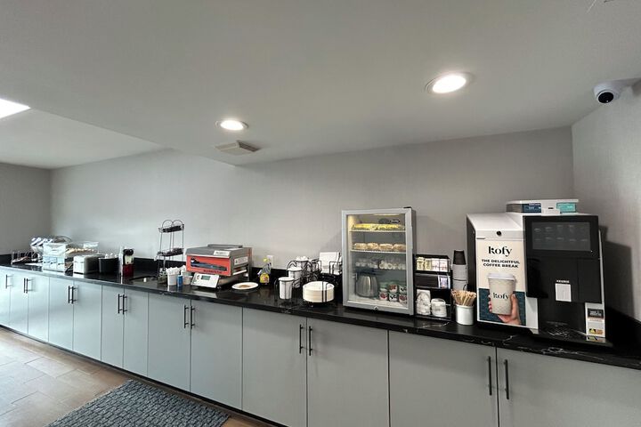 Ramada by Wyndham Kingston