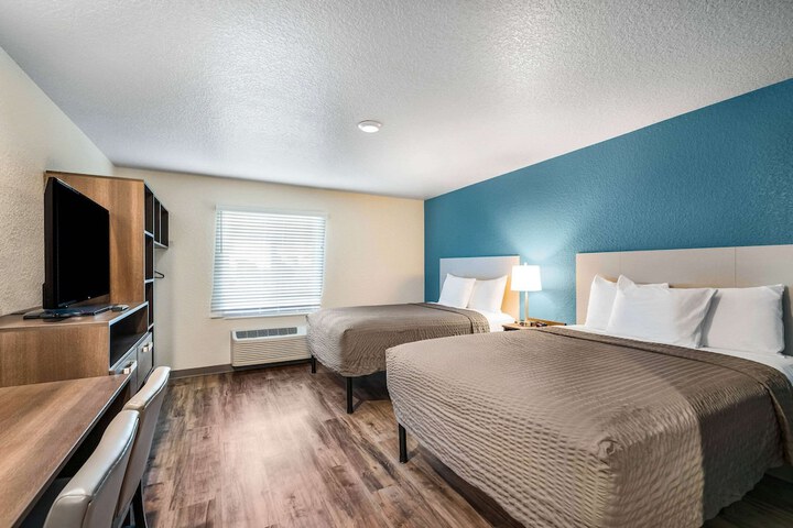 Room 21 of 34
