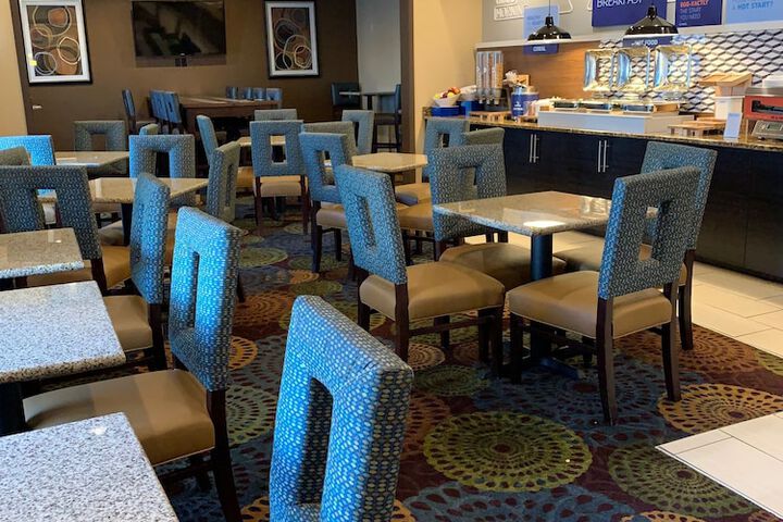 Holiday Inn Express St. Paul S - Inver Grove Hgts by IHG