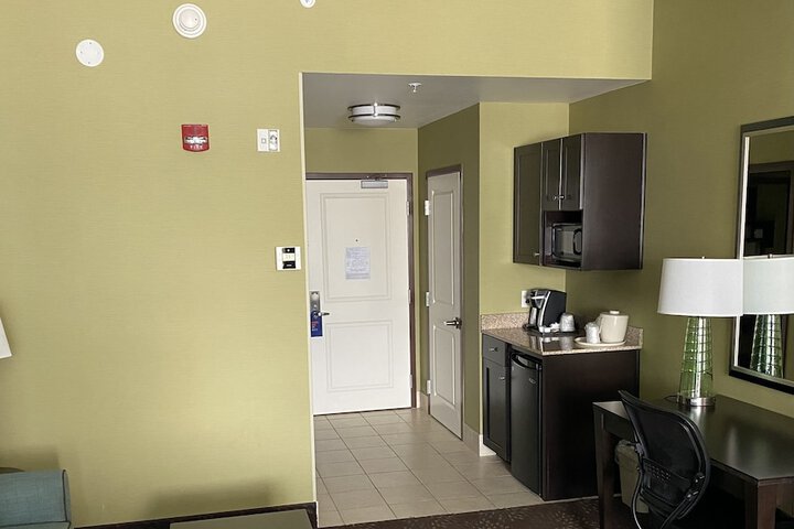 Holiday Inn Express & Suites Pittsburgh SW - Southpointe by IHG