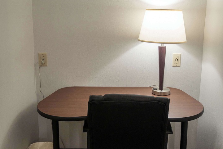 Room 30 of 74