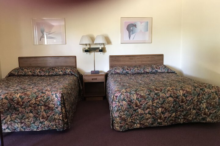 Room 35 of 38
