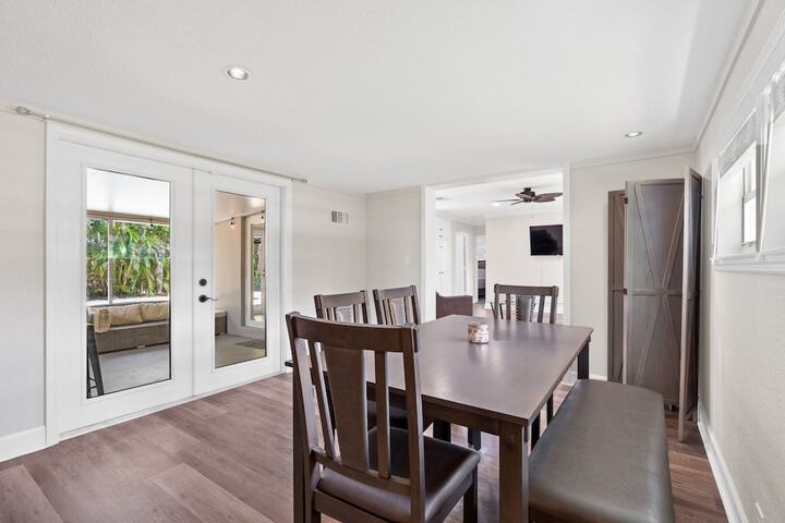 Wills Off Wilton Drive Pool Villa by Opus