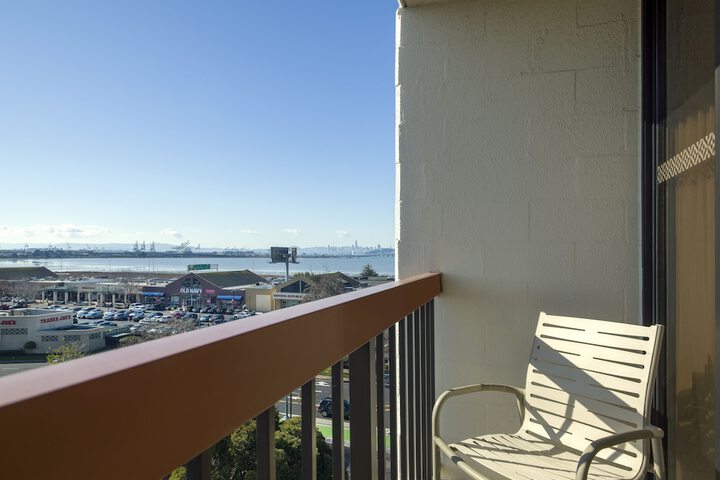 Four Points by Sheraton San Francisco Bay Bridge