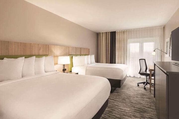Room 15 of 29