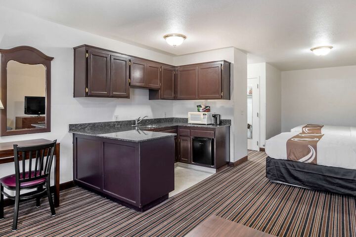 Room 21 of 29