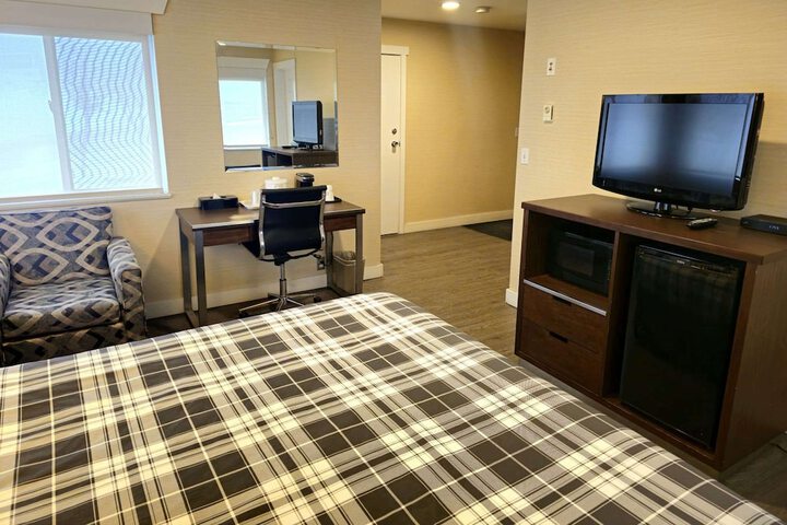 Room 10 of 47