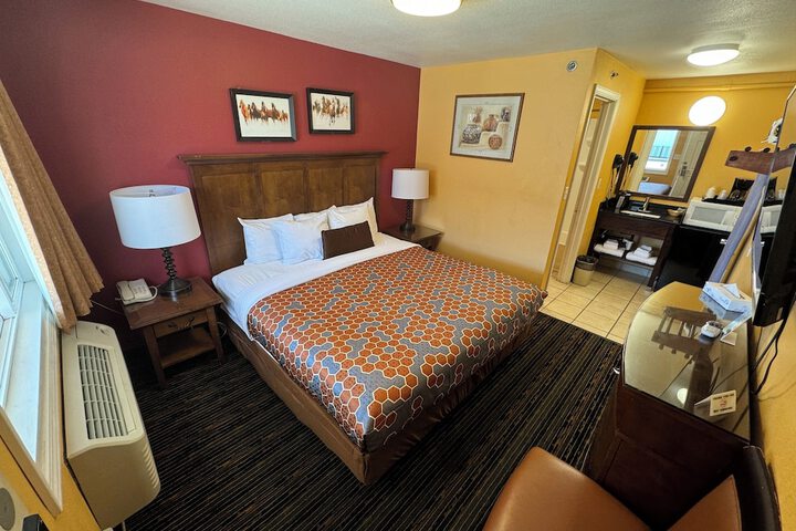 Room 44 of 55