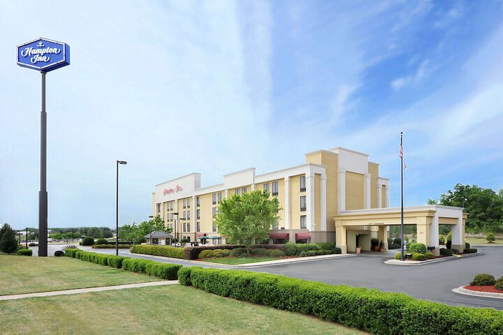 Hotel 2 of 27